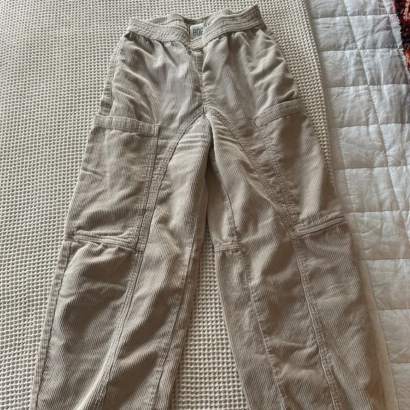 BDG Pull-On Corduroy Barrel Pants - Picture 2 of 4